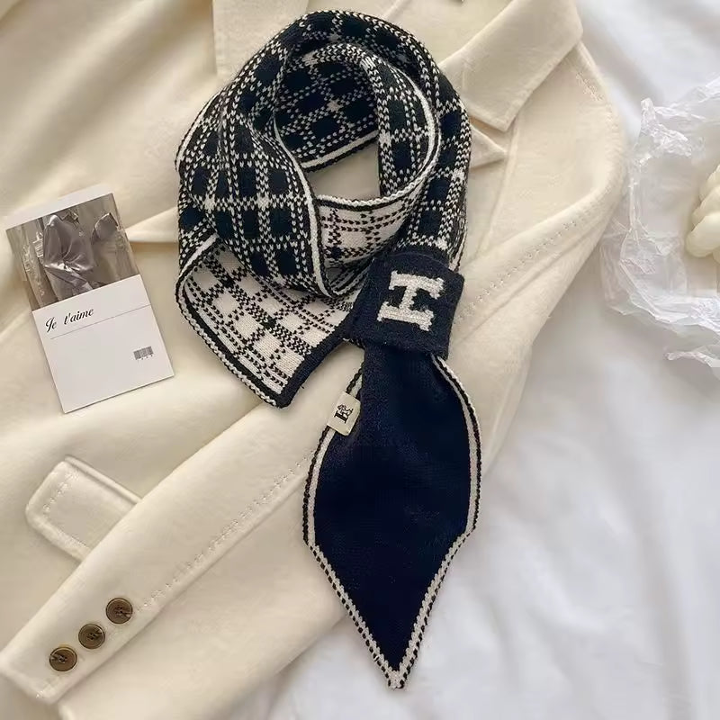 Women’s Plaid Cross Knit Winter Scarf