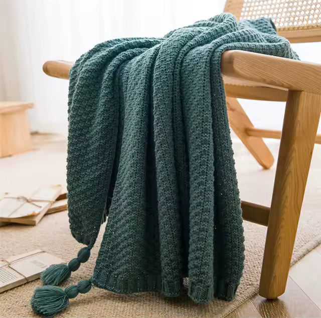 Nordic Chunky Knit Tassel Throw Blanket